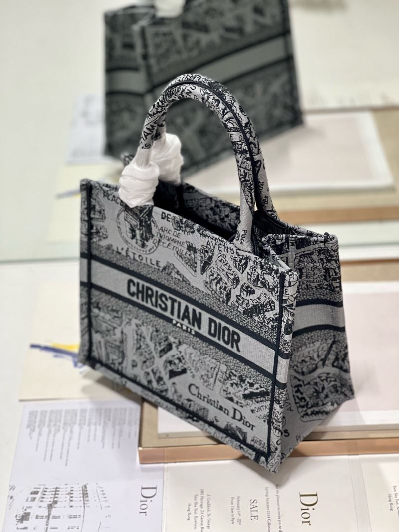 Dior Shopping Bags